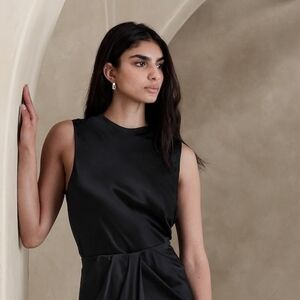 Banana Republic Signature Silk Tank Black